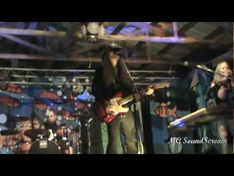 Smokey Lonesome - The Devil Dont Want Me