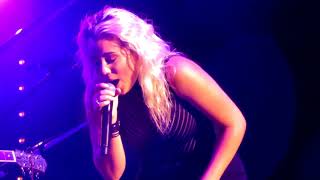 American Idol Tour 2018  Gabby Barrett Cade Foehner - How Come You Don&#39;t Call Me Never Tear Us Apart