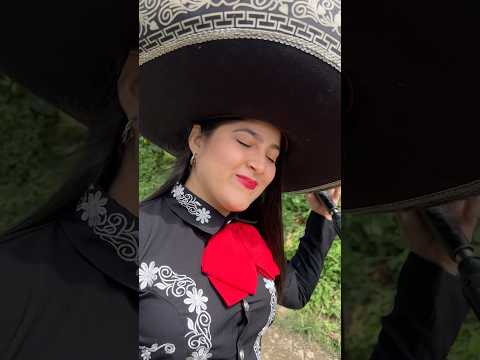 Trabajando con el mariachi en Chindul #mariachimanabi #mariachi #elcarmen #chindul
