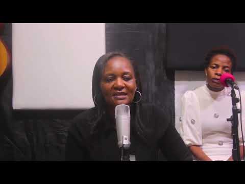 MIN JANET WALUSA PRAYER AND WORSHIP MOMENTS