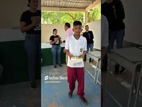 ENTREGA DE KITS ESCOLARES I. E. T.  LA VEGA DE LOS PADRES, COELLO- TOLIMA