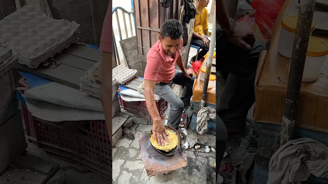 The Craziest $0.40 Toast by an Indian Uncle!