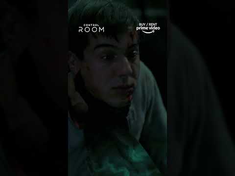 In a distant space colony, a control room opeator must defend against alien attacks. [Dubbed]