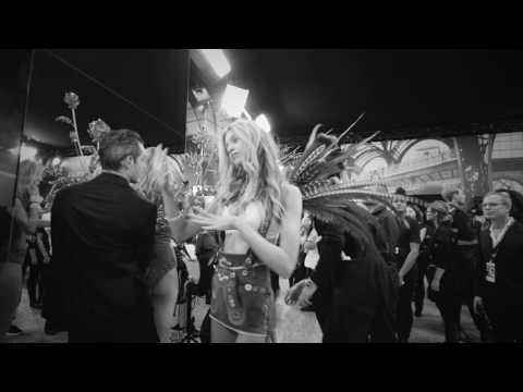 The 2016 Victoria’s Secret Fashion Show: Stella is Ready for the Runway