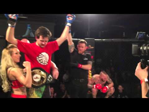 Chris Fensom wins Battle Arena British Light Heavyweight MMA title