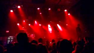 Mounties - Made Up My Mind (live clip)