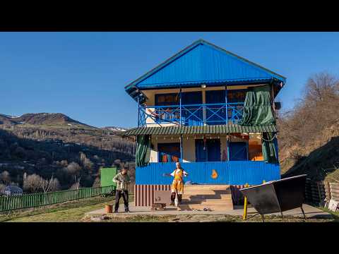 How a Young Couple Lives Self-Sufficiently in a Remote Mountain Village