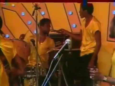 Les Freres Dejean(1985) _Almando Keslin L'univers Solo - Haitianbeatz.com