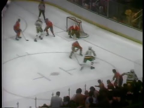1980 Stanley Cup Playoffs Montreal Canadiens at Minnesota North Stars Game 3 4-19-1980