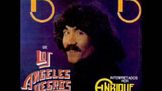 Enrique Castillo  Como es posible una canción que grabo con Los Angeles negros