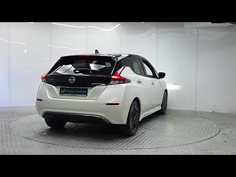 Nissan Leaf Tekna SVE 40KWH EV 2TONE - Image 2