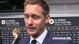 War on Everyone // Alexander Skarsgård // Interview // CINEMA-Redaktion