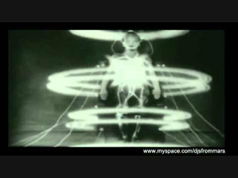 Kesha tik tok vs Queen remix By Reactor2010