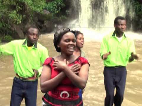 Kiboiboi en kap arusi by Liza cherono