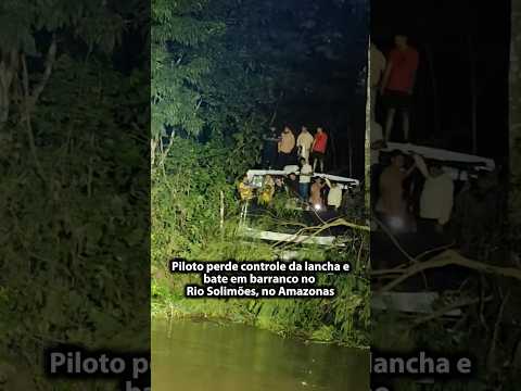 🚤 Uma embarcação que opera na linha Manaus-Carauari sofreu um albaroamento durante a viagem