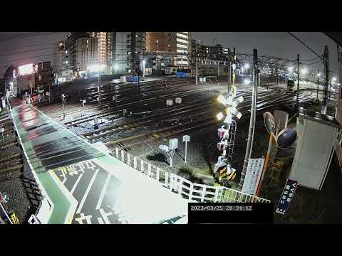 【2023/03/25 20:20〜8:00 archive】踏切ライブカメラ　西武池袋線保谷駅付近の踏切ライブ配信アーカイブ