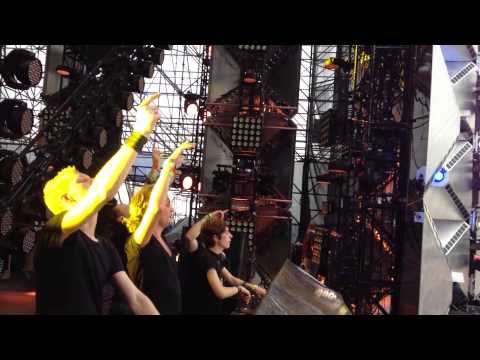 Swanky Tunes vs. Hard Rock Sofa @ Ultra Music Festival 2013 #2