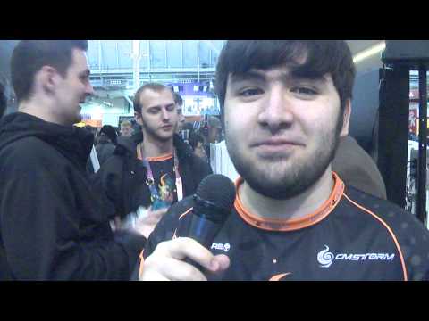 Fan Meet Up at the CM Storm Booth!