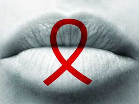 Seras-Tu Là ? Françoise Hardy & Julien Clerc - KISS & LOVE Sidaction 2014 ( M.Berger 1975)