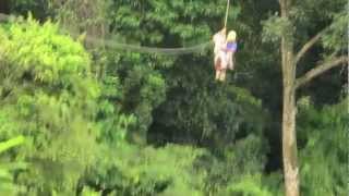 preview picture of video 'Puntarenas shore excursions Family adventure zip line'