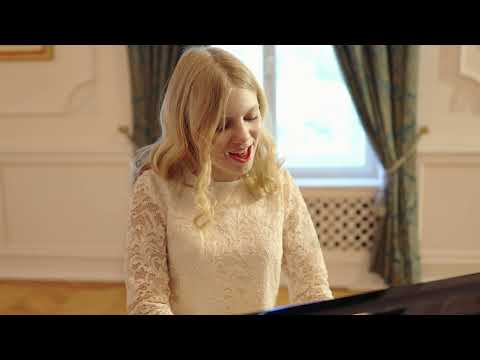 30. festival FeNS - IZBRANI VIDEOSPOTI: Alisa Rebol - Čudeži