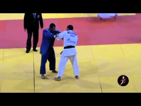 italiajudo.com_Parigi 2011 - Campionati del Mondo - Duminica Valeriu MDA vs Ciano Antonio ITA