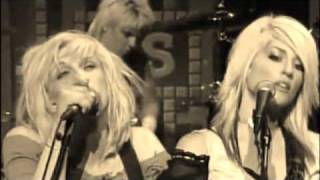 Courtney Love- Hold Onto Me Live