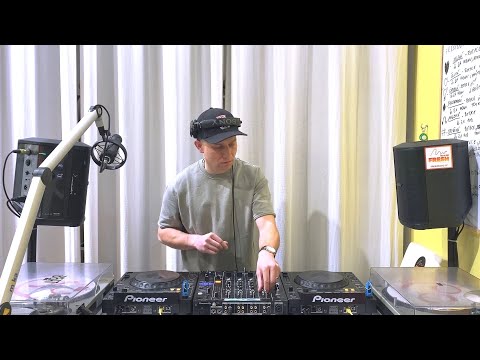 Deep and Jazzy House | Live DJ Mix @Groove, Fresh Radio