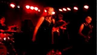 Hazel O&#39;Connor - &#39;Writing On The Wall&#39; - Live at Chinnerys, Southend - 13.10.12