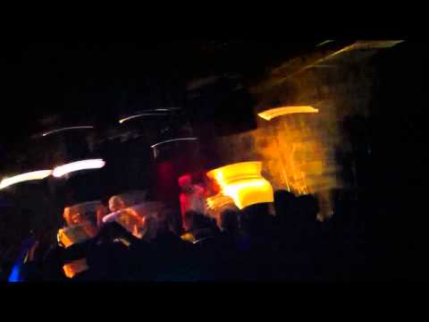 Lindis 32 v la l'indis @live lausanne bleu lezard