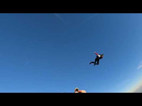 Skydiving Jump - Tracking with Gianma & Nils - 157° jump