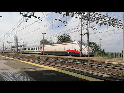 Stazione di Casalpusterlengo (LO) transito Intercity 613