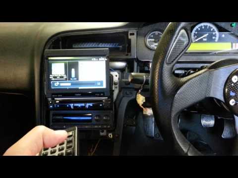 R33 Skyline Sound System - supplied & fitted by www.custom-fit.co.uk