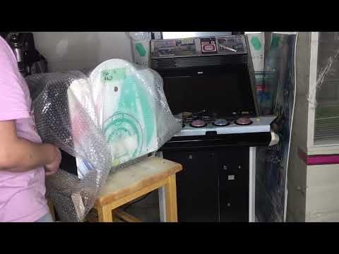 Game Center Saru series #9: Project DIVA Arcade: Future Tone printer unit overview and use!