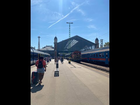 How to Use Ticket Machines at Nyugati & Keleti Stations | Budapest Train Guide 2025