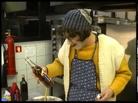 Mama Manka peče maturantsko torto