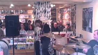 Red Fang- Throw Up (Live at Jackpot Records)