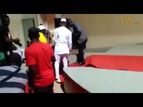 Grosse chute d'Eudoxie Yao au Burkina Faso