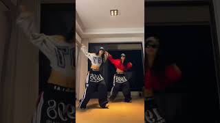 Download lagu SWIM with j-hope (Afrobeat Remix) （BTS）#dance cover mp3