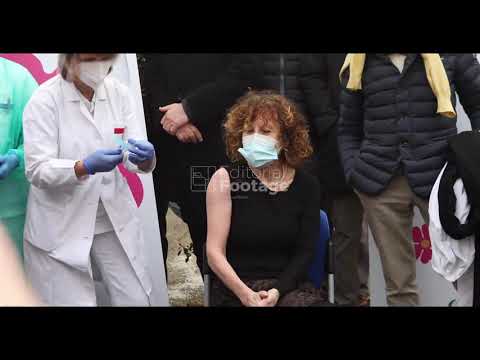 First coronavirus vaccinations in Turin