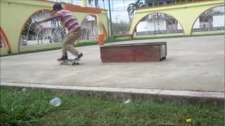 preview picture of video 'THIS IS ALL DIEGO HERRERA CUNDUAHARD SKATE TEAM.'