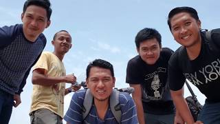 preview picture of video 'Travelling Vlog#1 Sumatera Utara: Pantai pasir putih Lumba Bulbul Balige. Pesona Danau Toba'