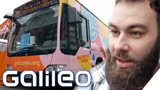Obdachlosen Würde geben - Der Duschbus von Ex-Obdachlosen Dominik | Ga