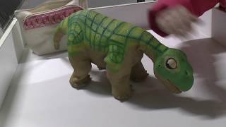 Милый робот-динозаврик Pleo с выставки "Империя роботов"