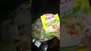 Download lagu sayur sop bumbu instan racik mp3