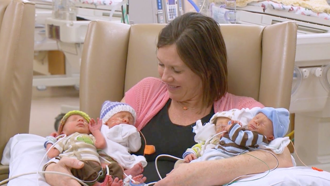 What do we call 4 babies born at the same time?