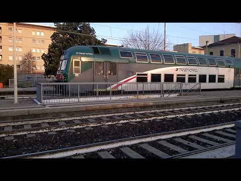 E464 122 XMPR +6 2 piani Trenord - Milano Greco - 5/3/2021