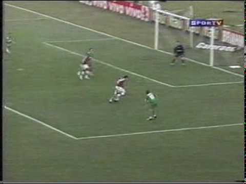 11/09/2005 - Paraná 1 X 3 Palmeiras : Gol de Neto