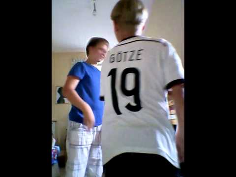 Bff brutale Schläge