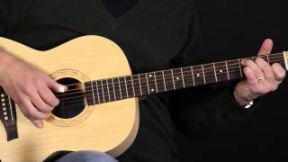Video thumbnail for Seagull Excursion 00 Folk Guitar | Elderly Instruments by Elderly Instruments